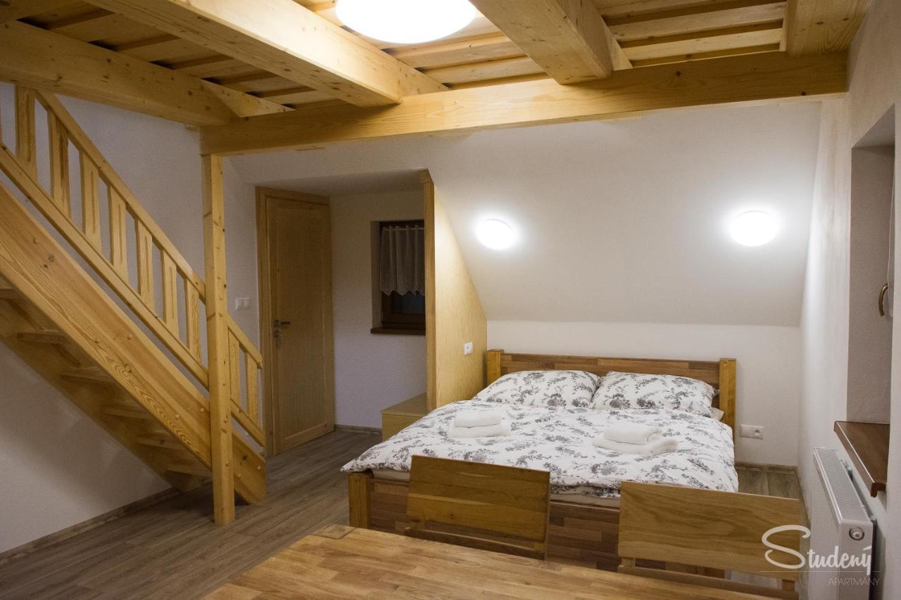 Apartmany Studeny Kunratice  Exterior foto